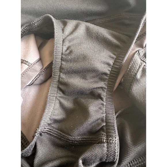 Lululemon Speed Short 2.5 Flossy Dark Carbon Black Paisley Shorts Women's Size 6 - Picture 13 of 15